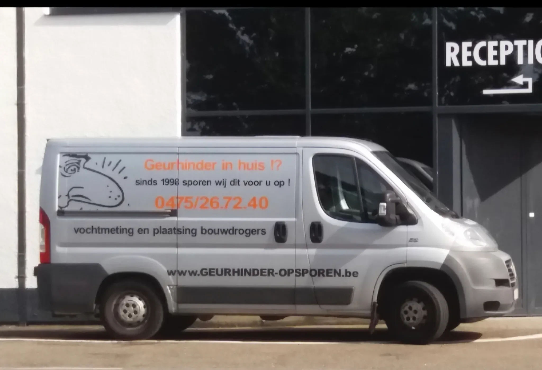 John Lazeroms geurdetectie bestelwagen